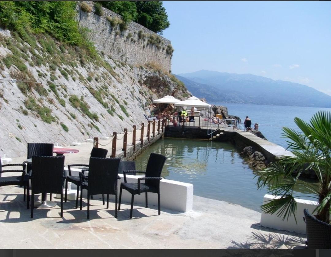 Manuela Apartment Сен Екстериор снимка