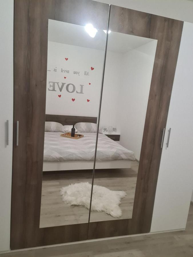 Manuela Apartment Сен Екстериор снимка